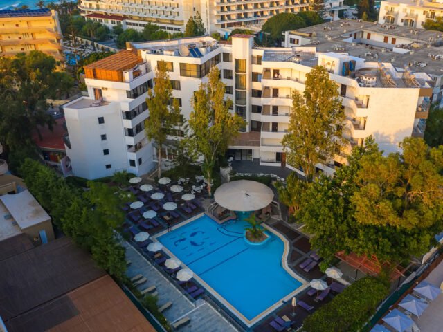 https://mcgrathbd.com/wp-content/uploads/2023/10/luxuryjpeg-640x480.jpeg